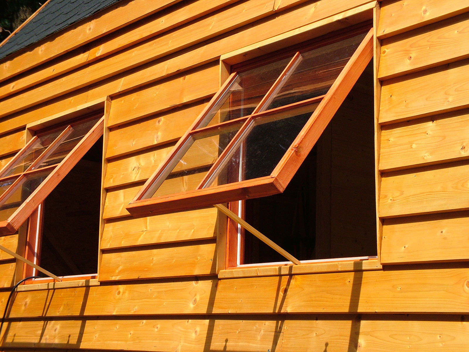 How-To Build Handmade Tiny House Windows