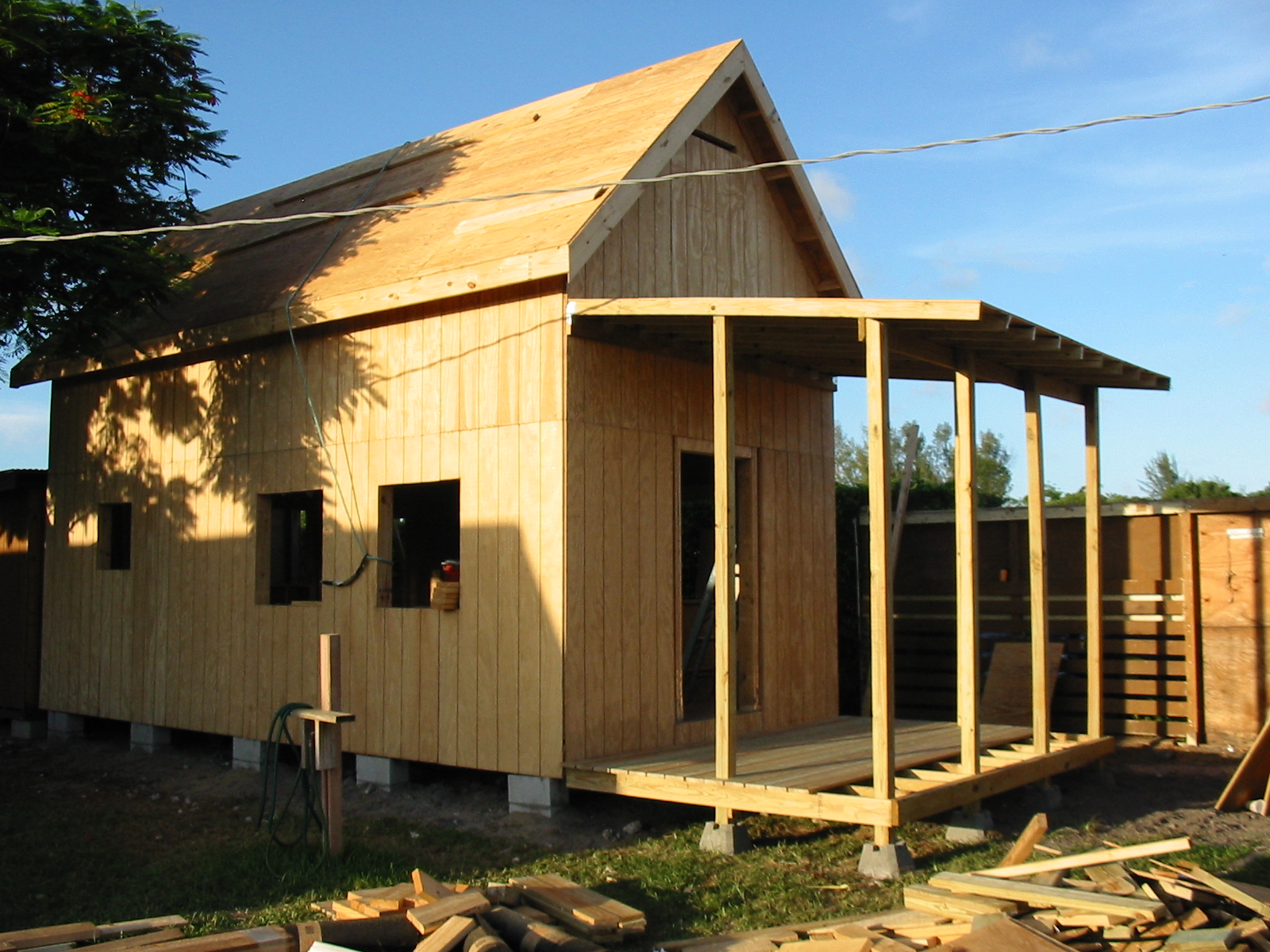 Keith Is Building The 12x24 Homesteader S Cabin TinyHouseDesign   Keiths 12x24 Homesteaders Cabin 3 