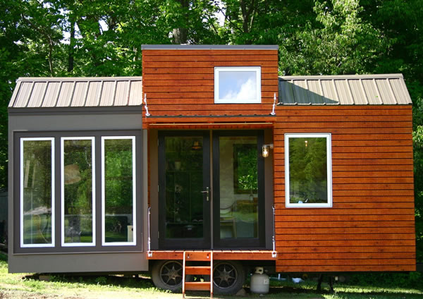 Tall Man’s Tiny House For Sale