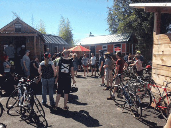 Visitors to the Caravan - The Tiny House Hotel