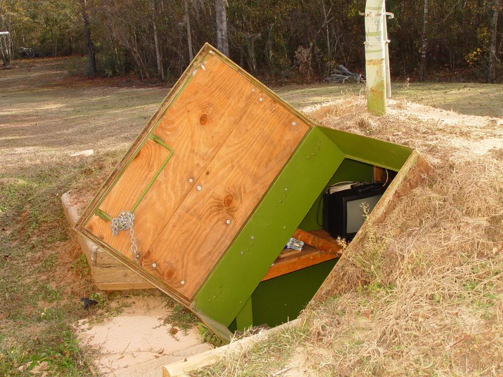 Storm Bunker made from fule tank - entry