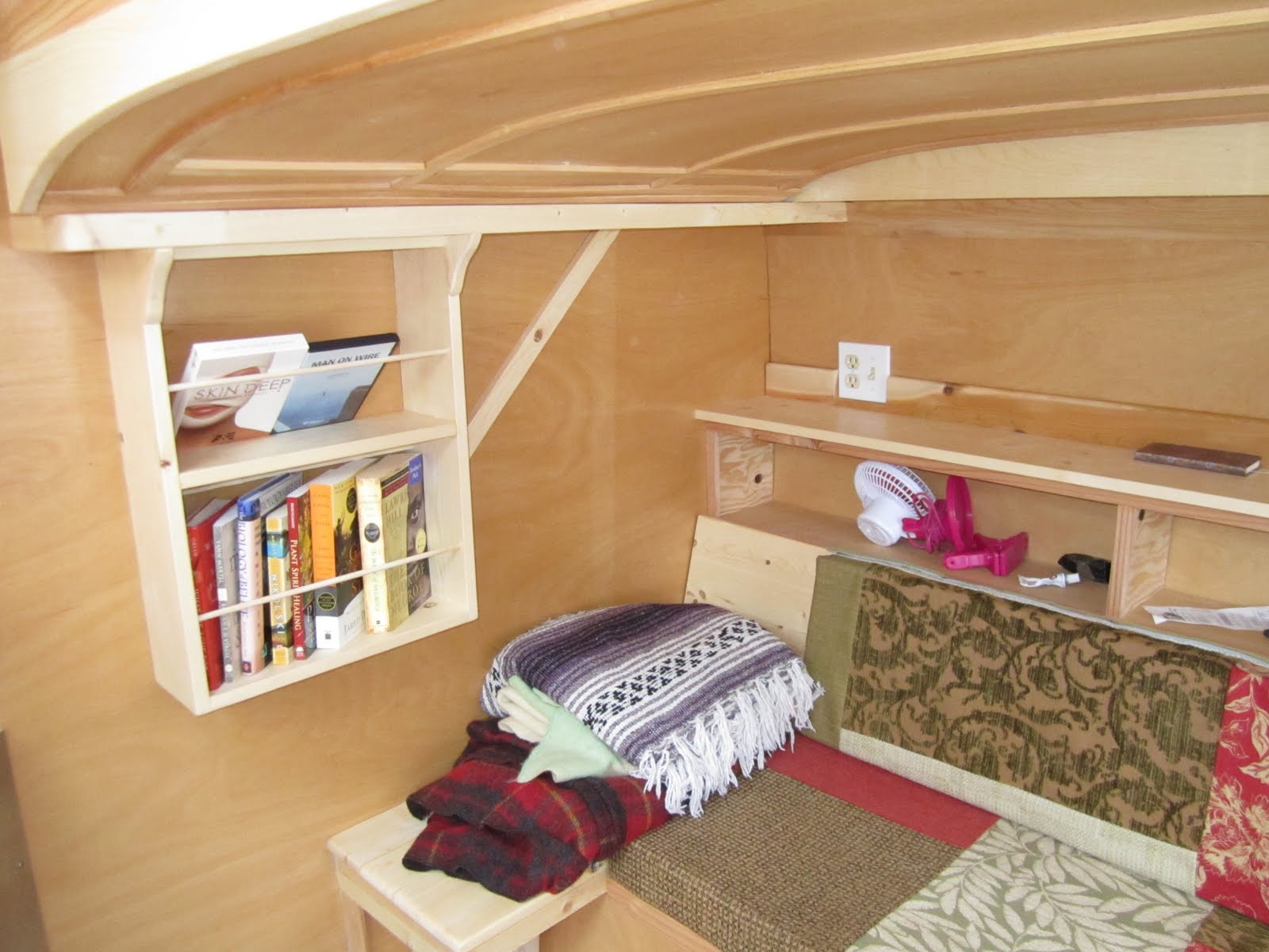 Tiny Home Teardrop - Seating