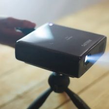12 Best Portable Projectors Recommendations (including Full-HD, High Brightness)