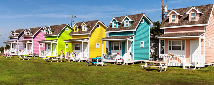 10 Vibrant Tiny House Communities in 2022