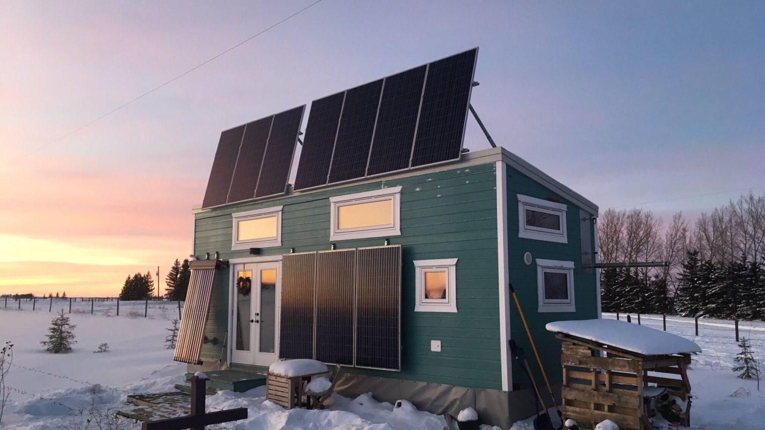 Can You Power A Tiny House With Solar Panels? TinyHouseDesign